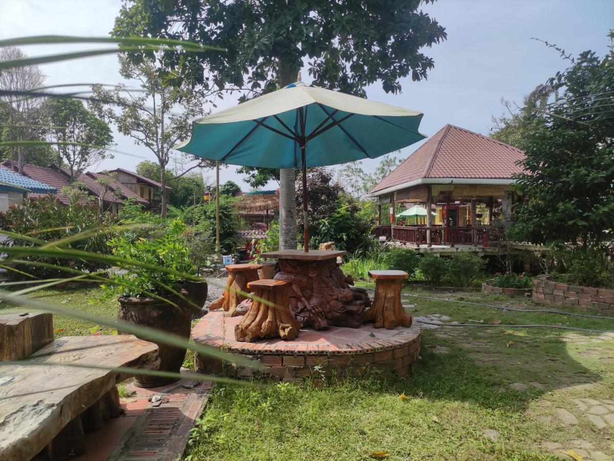 Brown House Resort Can Tho Exterior foto